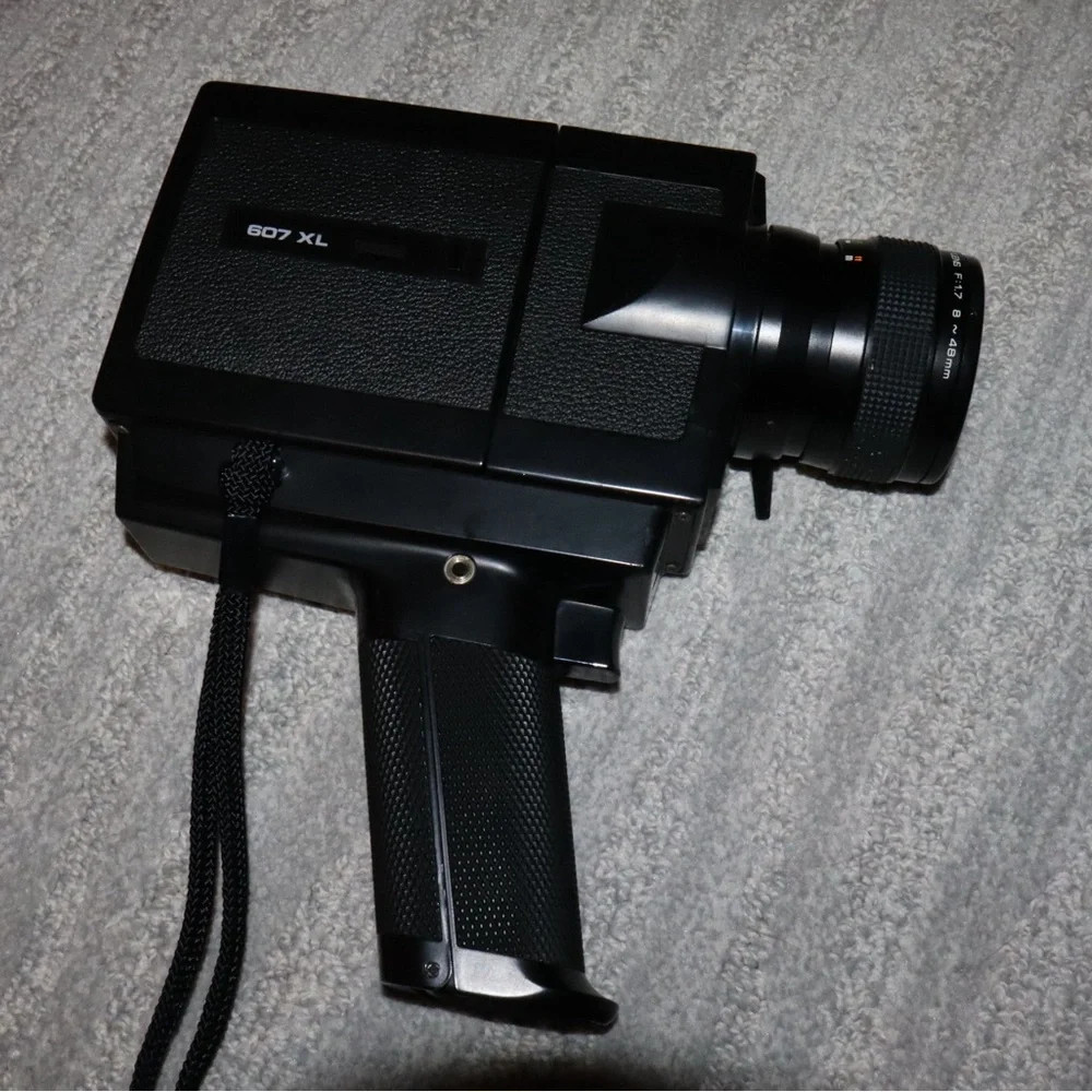607 XL Black Video Camera